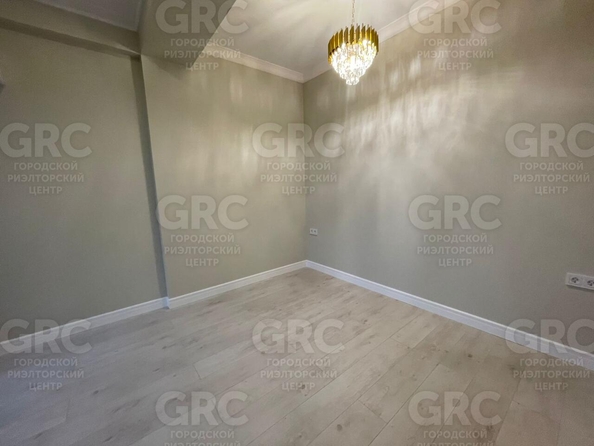 
  Продается 2-комн. квартира, 71.5 м², Лысая гора ул, д. 23/1
. Фото 5.