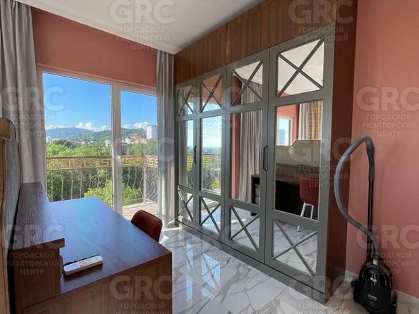 
  Продается 3-комн. квартира, 84.8 м², Ленина ул, д. 219/6Б
. Фото 2.