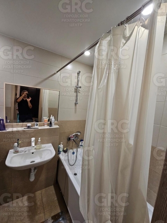 
  Продается 2-комн. квартира, 43.5 м², Вишневая ул
. Фото 8.