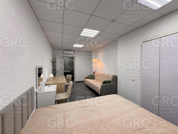 
  Продается 4-комн. квартира, 134 м², Дагомысский пер, д. 18
. Фото 10.