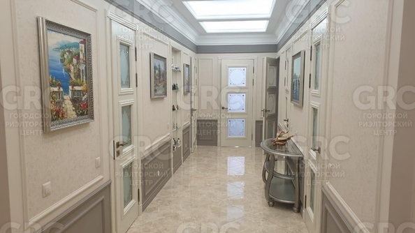 
  Продается 4-комн. квартира, 351 м², Театральная ул, д. 11
. Фото 1.