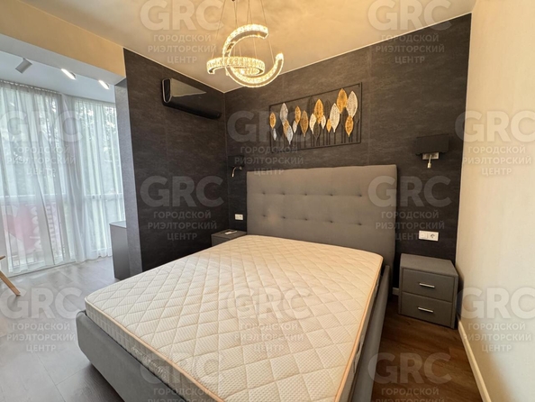 
  Продается 2-комн. квартира, 56 м², Туапсинская ул, д. 8
. Фото 10.