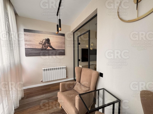 
  Продается 2-комн. квартира, 56 м², Туапсинская ул, д. 8
. Фото 16.