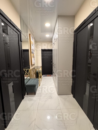 
  Продается 2-комн. квартира, 56 м², Туапсинская ул, д. 8
. Фото 26.