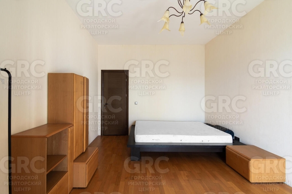 
  Продается 3-комн. квартира, 110.3 м², Виноградная ул
. Фото 25.