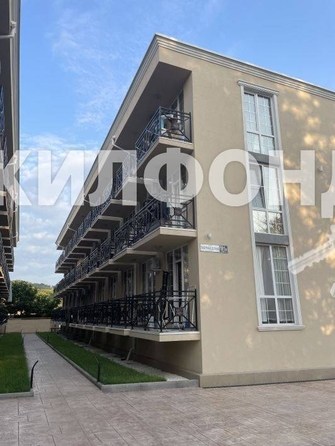 
   Продам 1-комнатную, 23.4 м², Лазурная долина ул, 191А

. Фото 1.