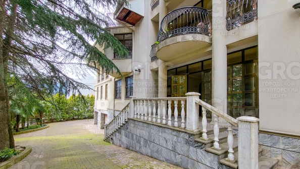 
  Продается дом, 880 м², Сочи
. Фото 3.