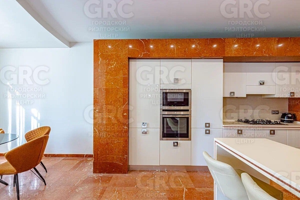 
  Продается 3-комн. квартира, 109 м², Пионерская ул, д. 14
. Фото 5.