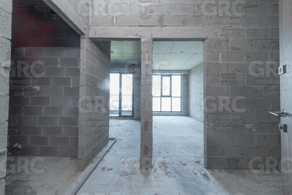 
  Продается 1-комн. квартира, 36.3 м², Цюрупы ул, д. 13Б
. Фото 2.