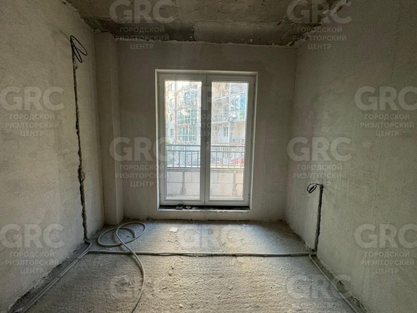 
  Продается 1-комн. квартира, 53 м², Туапсинская ул, д. 10
. Фото 4.