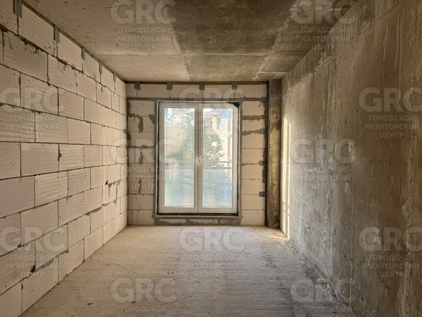 
  Продается 3-комн. квартира, 80 м², Туапсинская ул, д. 10
. Фото 6.