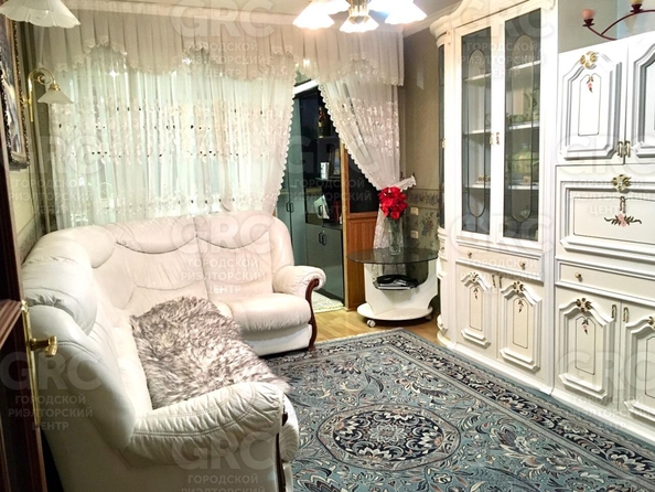 
  Продается 2-комн. квартира, 54 м², Учительская ул, д. 30
. Фото 2.