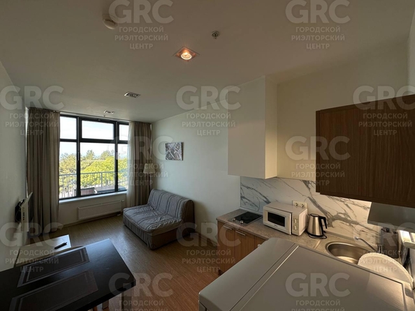 
  Продается 2-комн. квартира, 53 м², Орджоникидзе ул, д. 11/1
. Фото 5.