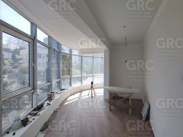 
  Продается 3-комн. квартира, 63 м², Учительская ул, д. 9
. Фото 16.