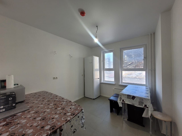 
  Продам 2-комн. квартиру, 52.3 м², Григорьева ул, д. 12
. Фото 7.