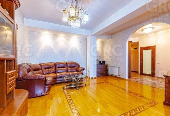 
  Продается 2-комн. квартира, 85 м², Туапсинская ул, д. 9/2
. Фото 4.