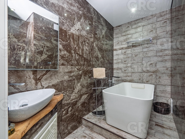 
  Продается 3-комн. квартира, 60 м², Горького ул, д. 87
. Фото 11.