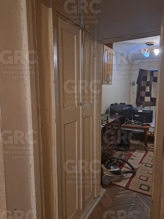 
  Продается 2-комн. квартира, 42 м², Конституции СССР ул, д. 10
. Фото 7.