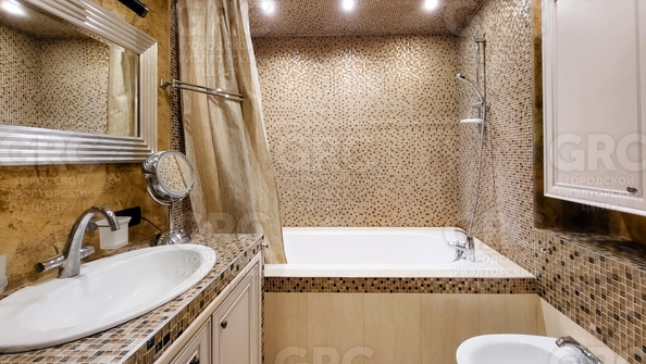 
  Продается 4-комн. квартира, 200 м², Курортный пр-кт, д. 94/27
. Фото 9.