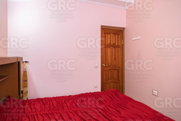 
  Продается 4-комн. квартира, 175.7 м², Комсомольская ул, д. 29
. Фото 3.