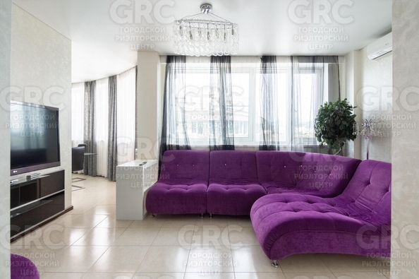 
  Продается 4-комн. квартира, 130 м², Первомайская ул, д. 11
. Фото 1.