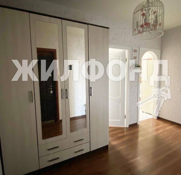 
   Продам 2-комнатную, 45.4 м², Изумрудная ул, 40А

. Фото 2.