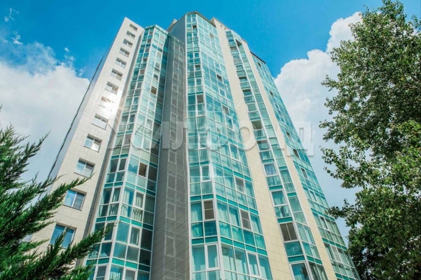 
  Продается 3-комн. квартира 122.5 м². Фото 2.