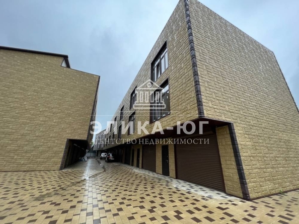 
  Продается дом, 130 м², поселок городского типа Новомихайловский
. Фото 1.