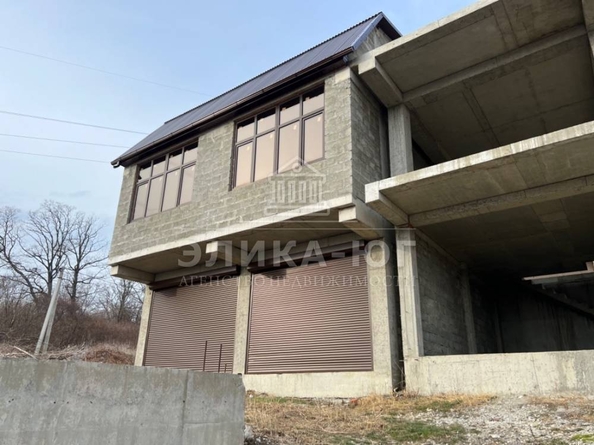 
  Продается таунхаус, 130 м², поселок городского типа Новомихайловский
. Фото 1.