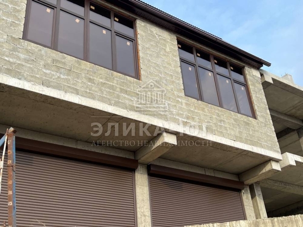 
  Продается таунхаус, 130 м², поселок городского типа Новомихайловский
. Фото 2.