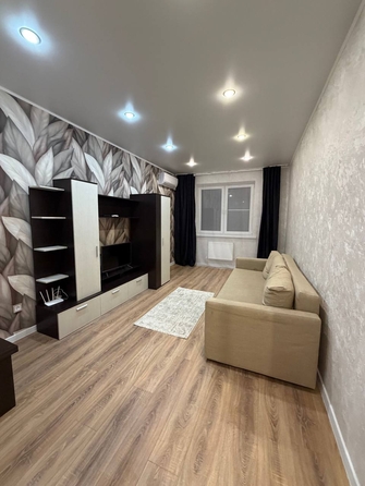 
  Сдам 1-комн. квартиру 41 м². Фото 1.