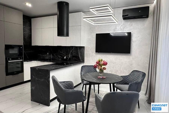
  Продается 1-комн. квартира 57.86 м², в ЖК Золотой Берег, литер 1. Фото 2.
