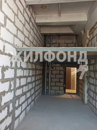 
   Продам 1-комнатную, 36.6 м², Макаренко ул, 14

. Фото 6.