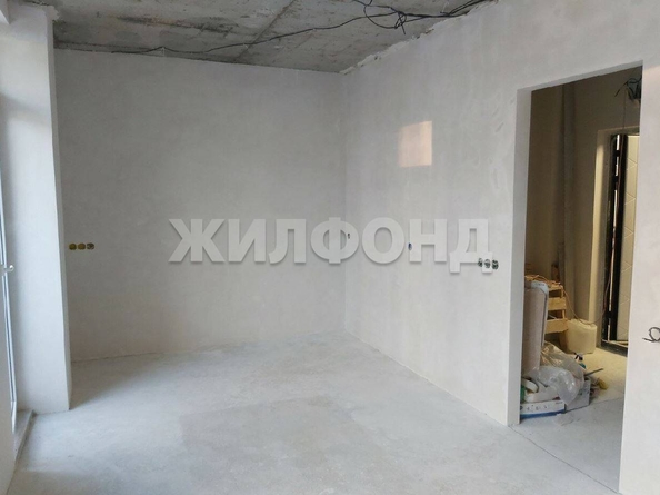 
   Продам 1-комнатную, 24.7 м², Молодогвардейская ул, 2/80

. Фото 4.