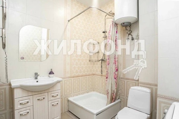 
   Продам 2-комнатную, 38 м², Изумрудная ул, 85Б

. Фото 6.