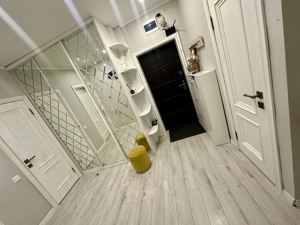 
  Продам 2-комн. квартиру 64.4 м². Фото 2.