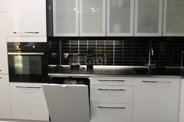 
  Продается 1-комн. квартира 52.7 м². Фото 5.