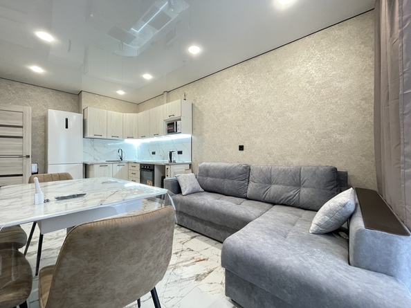 
  Продается 2-комн. квартира 62 м², в ЖК Любимово, 8 квартал литер 1. Фото 7.