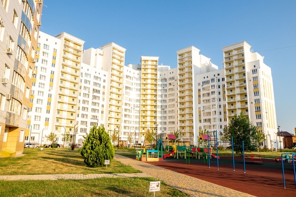 
  Продается 3-комн. квартира 86 м², в ЖК Зеленодар, литера 6. Фото 23.