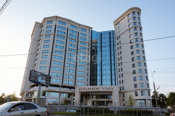 
  Сдается универсальное помещение 392.1 м², в ЖК Девелопмент-Плаза. Фото 2.
