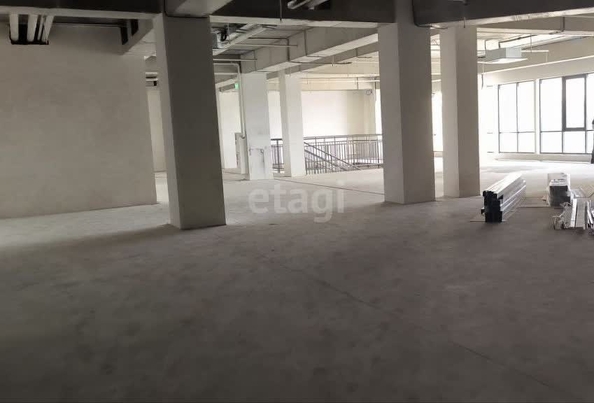 
  Сдается универсальное помещение 392.1 м², в ЖК Девелопмент-Плаза. Фото 6.