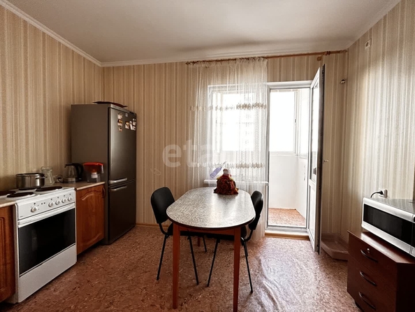 
  Продается 2-комн. квартира 65 м². Фото 2.