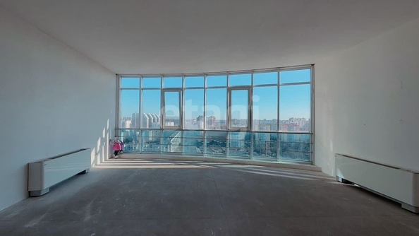 
  Продается 3-комн. квартира 143 м². Фото 18.