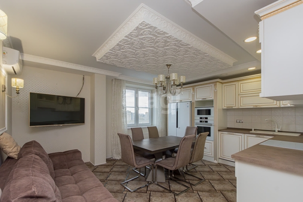 
  Продается 2-комн. квартира 65 м². Фото 1.