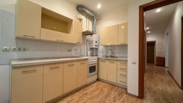 
  Продается 2-комн. квартира 57.2 м². Фото 1.