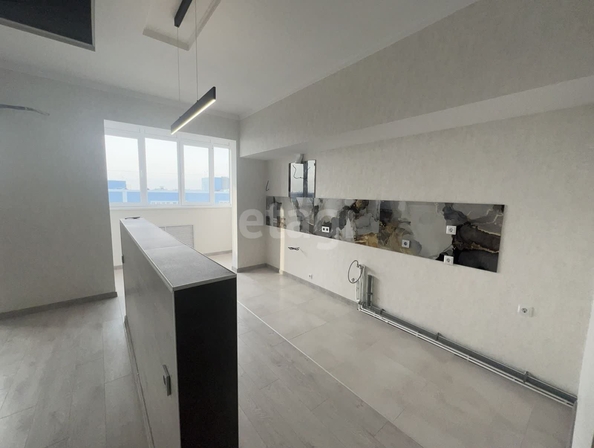 
  Продается 1-комн. квартира 65 м². Фото 1.