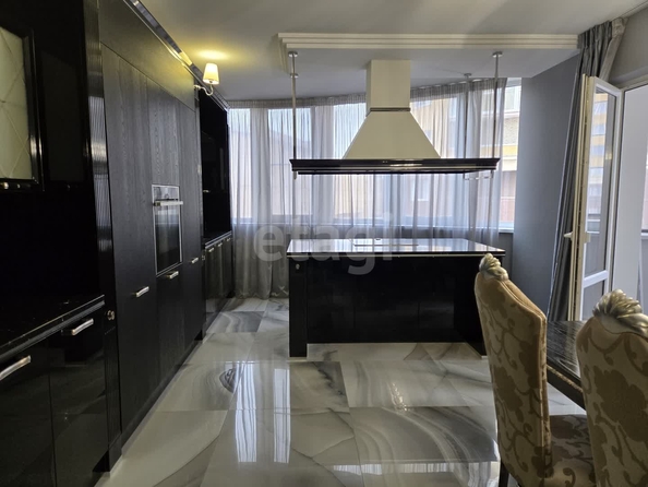 
  Продается 4-комн. квартира 136.8 м². Фото 6.