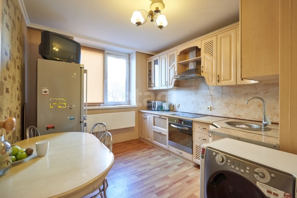 
  Продается 3-комн. квартира 74.2 м². Фото 1.