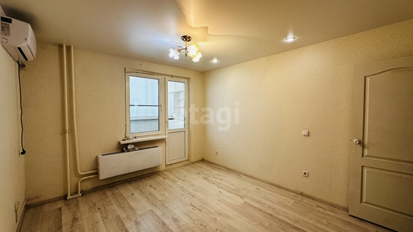 
  Продается 2-комн. квартира 65.8 м². Фото 2.