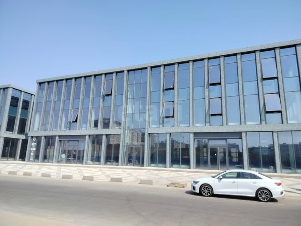
  Сдается универсальное помещение 570 м². Фото 1.